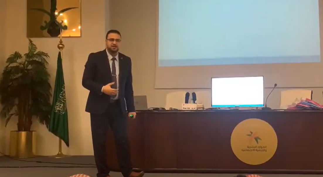 الدكتور حمادة بساط